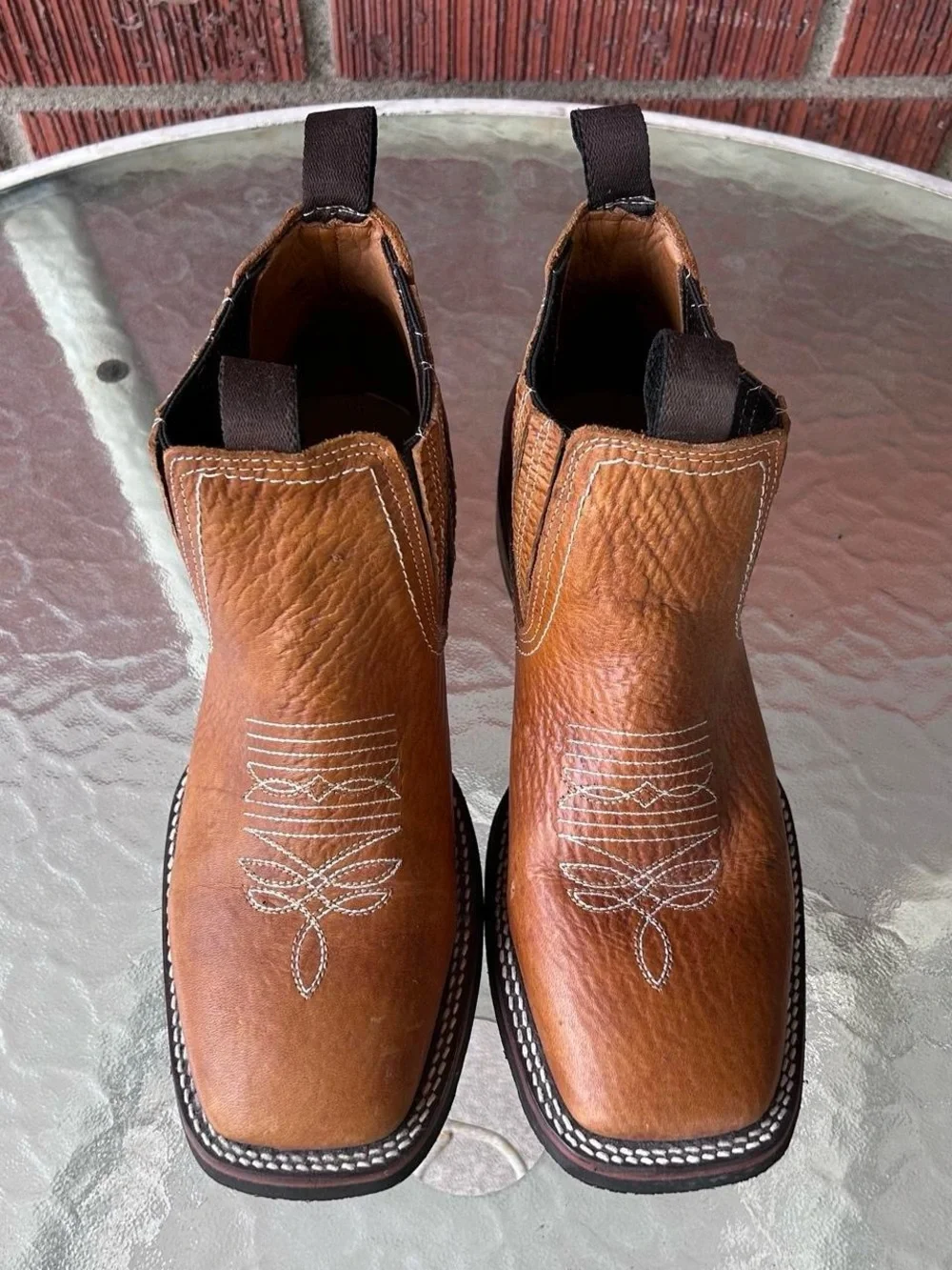 El Carril brown leather Chelsea boots with white stitching
